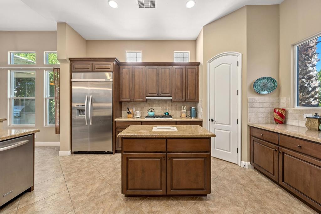 MLS #219136071DA image #28