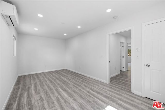 7241 Forbes Avenue, Unit B photo 10