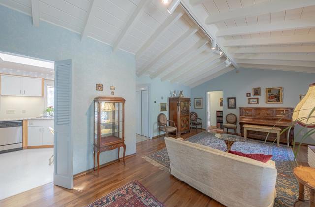 800 Adair Place, Del Rey Oaks CA: https://media.crmls.org/mediaz/01c05d28-4fbf-4445-b57b-66a83ff62aef.jpg