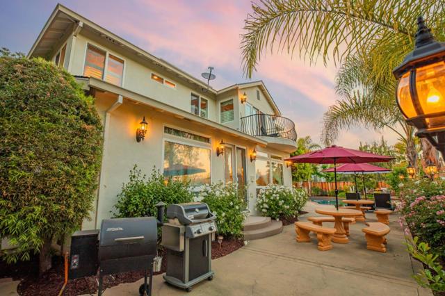 290 Bonnie Lane, Hollister CA: https://media.crmls.org/mediaz/01c07a00-645d-41d5-ba13-676ea4a6e42a.jpg