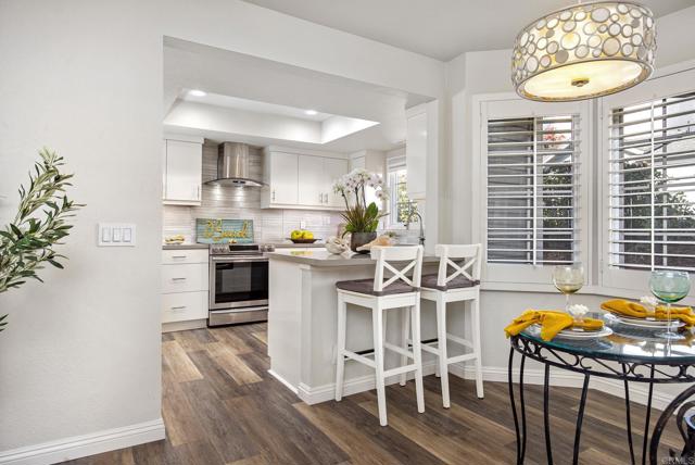 Detail Gallery Image 10 of 41 For 2168 S Coast Highway, Oceanside,  CA 92054 - 2 Beds | 2 Baths