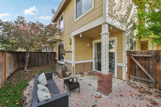 337 Ballymore Circle, San Jose CA: https://media.crmls.org/mediaz/01c1e168-b2e4-409d-955a-34e3fe9ba0cd.jpg