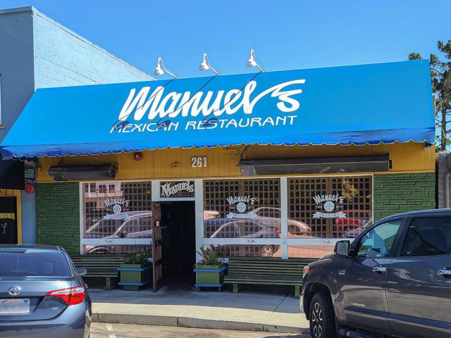 2545 Mar Vista Drive, Aptos CA: https://media.crmls.org/mediaz/01c530ee-4d90-44e6-88f2-7d61a92762e4.jpg