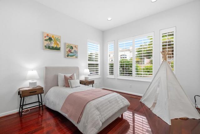 5253 Vicenza Way, San Jose CA: https://media.crmls.org/mediaz/01c569be-99cd-427d-9f01-8b1d58d1dbc3.jpg