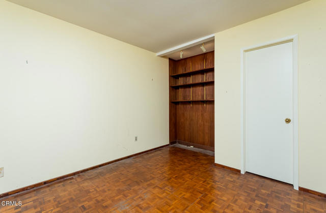 Detail Gallery Image 8 of 46 For 5 Faircliff Ct, Glendale,  CA 91206 - 2 Beds | 2/1 Baths