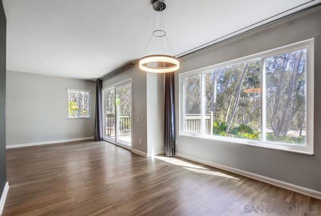 10497 Caminito Mayten, San Diego CA: https://media.crmls.org/mediaz/01c7700b-5854-482a-ba92-c45db8cedccb.jpg