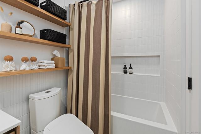 2068 Montclair, San Diego CA: https://media.crmls.org/mediaz/01c773c2-ec2f-4bc0-bccc-2bfa39900d11.jpg