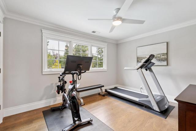 Image 43 of 81 For 15212 Janor Court