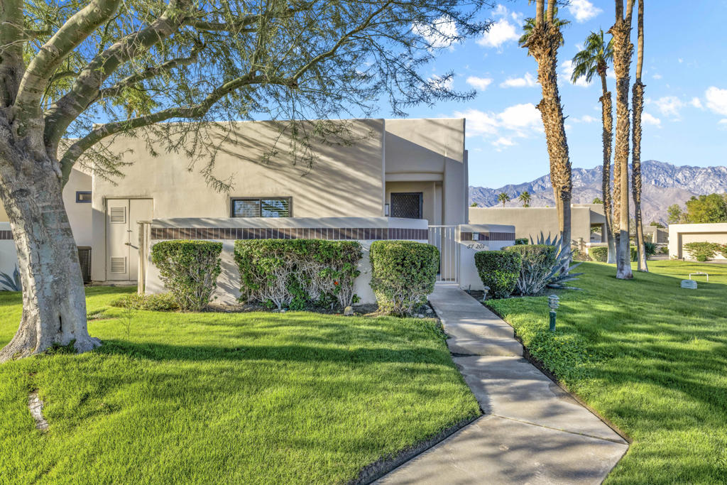 67201 N Chimayo Drive