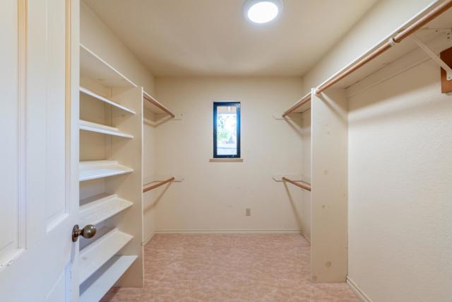 5 Boronda Road, Carmel Valley CA: https://media.crmls.org/mediaz/01c97d63-7025-4e44-82d4-a61740360ba4.jpg