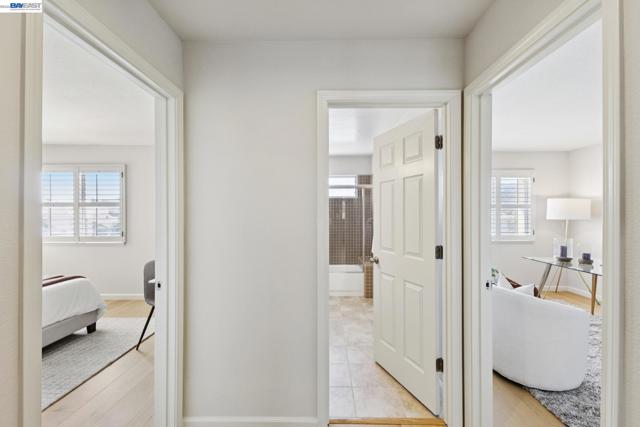 Image 43 of 60 For 674 Crystal Ct