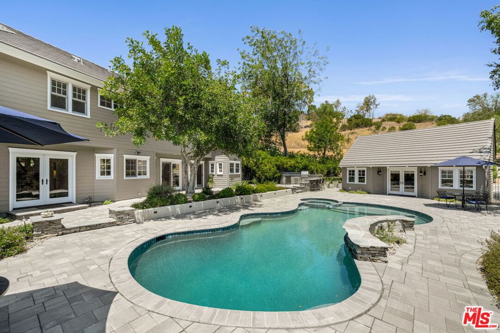 MLS #26844393 image #41