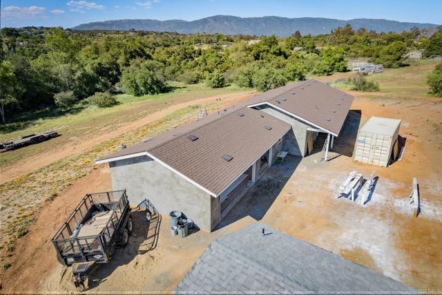 Detail Gallery Image 7 of 11 For 15670 Fruitvale Rd, Valley Center,  CA 92082 - 4 Beds | 2/1 Baths