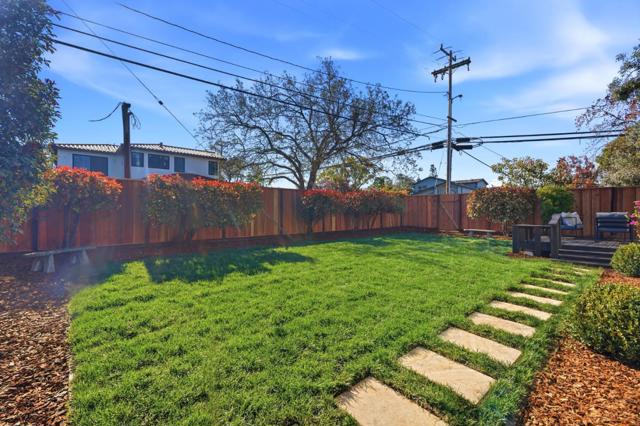 19990 Pear Tree Lane, Cupertino CA: https://media.crmls.org/mediaz/01cb206e-38d7-4fc7-9e04-c0c9e857e8c5.jpg