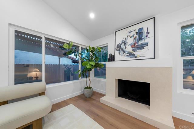 Detail Gallery Image 4 of 37 For 5679 Antigua Bld, San Diego,  CA 92124 - 3 Beds | 2 Baths