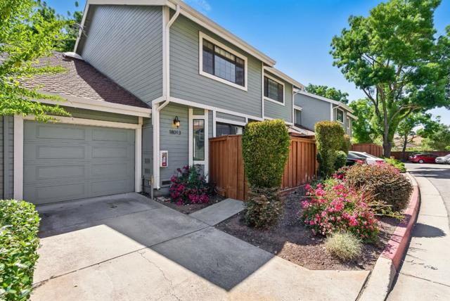 18013 Hillwood Lane, Morgan Hill CA: https://media.crmls.org/mediaz/01cea2e1-45a0-4783-a2b9-222616c08e58.jpg