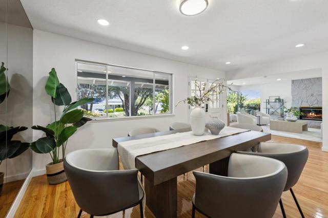 2985 Trousdale Drive, Burlingame CA: https://media.crmls.org/mediaz/01d01609-de46-4ea0-af92-309424950df5.jpg
