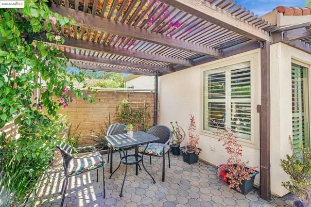 1866 Venetian Dr, Stockton, California 95207, 3 Bedrooms Bedrooms, ,2 BathroomsBathrooms,Condominium,For Sale,Venetian Dr,41105760