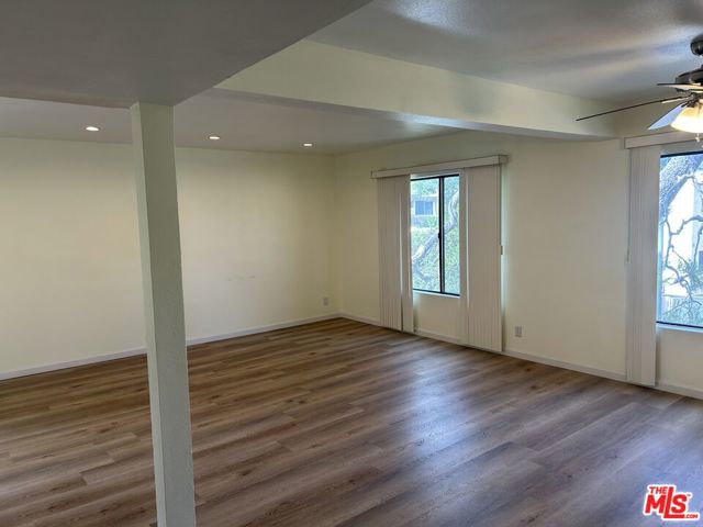 4700 Natick Avenue, Sherman Oaks CA: https://media.crmls.org/mediaz/01d198e9-da82-4d93-93f0-e61aa4d0cf05.jpg