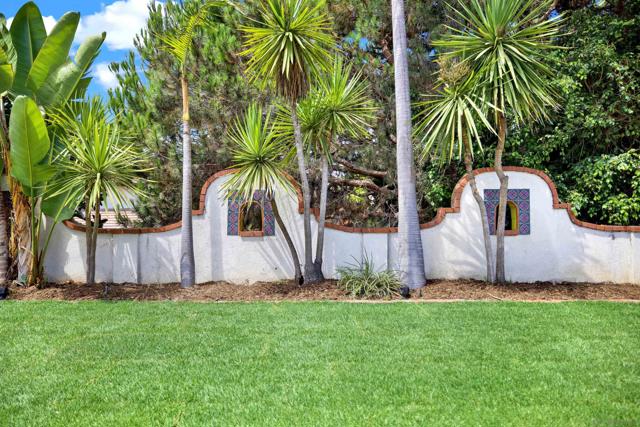 1665 Landquist Dr., Encinitas CA: https://media.crmls.org/mediaz/01d28682-b0fb-4f51-a460-bd346967361b.jpg