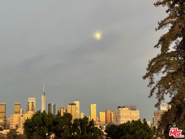 Moonrise over LA from Condo