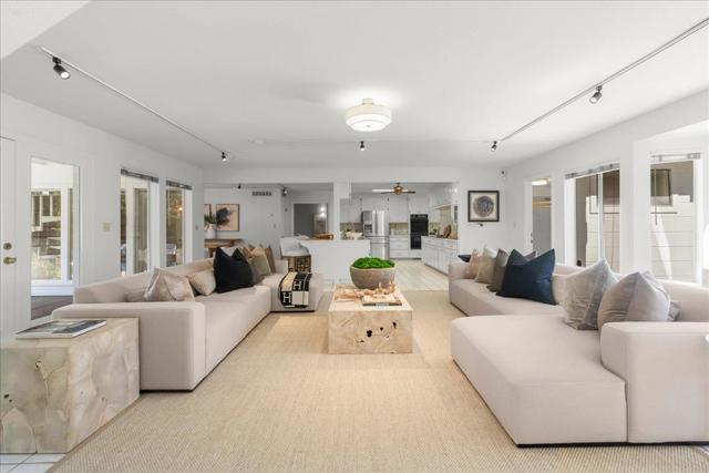 14721 Live Oak Lane, Saratoga CA: https://media.crmls.org/mediaz/01d42799-493c-4d23-acdb-deefedeaecae.jpg