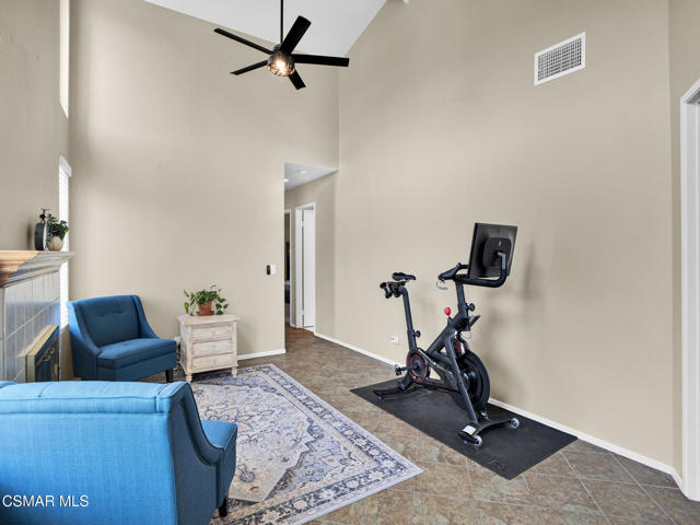 1938 Stow Street, Simi Valley CA: https://media.crmls.org/mediaz/01d4726b-1978-48db-a815-bd7e9e3cd5d3.jpg