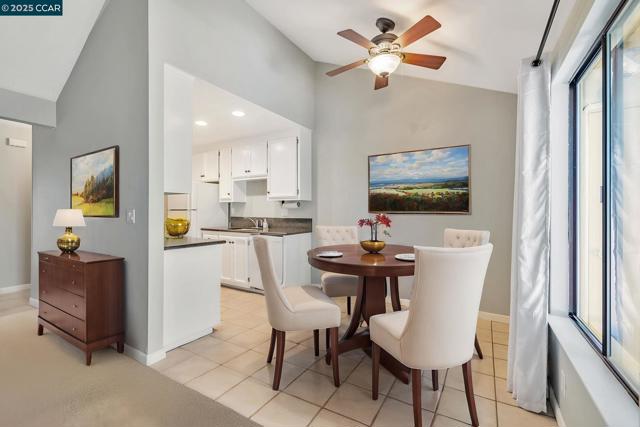 771 Center Ave, Martinez CA: https://media.crmls.org/mediaz/01d68c63-c10e-41eb-9fd9-d589bbba8291.jpg