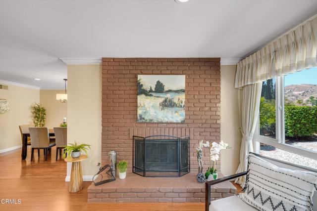 Detail Gallery Image 6 of 44 For 19015 Braemore Rd, Porter Ranch,  CA 91326 - 4 Beds | 3 Baths