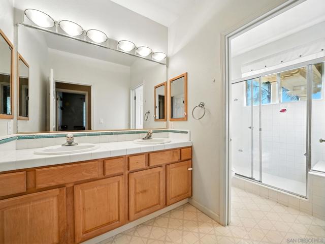 3097 High Meadow Ln, San Jose CA: https://media.crmls.org/mediaz/01d776f1-4b10-4eea-b89a-0c69cd5c9441.jpg