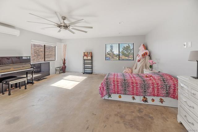 Image 46 of 58 For 15349 Highland Valley Rd
