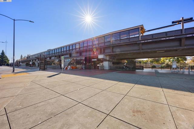 22519 Main St, Hayward CA: https://media.crmls.org/mediaz/01d8c9b8-e6da-43b1-8dff-eb9b8ecc9ed7.jpg