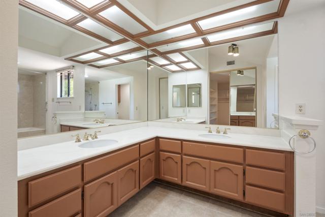 16205 Via Embeleso, San Diego CA: https://media.crmls.org/mediaz/01d8f175-5c82-4b02-a48b-fa2b38802386.jpg