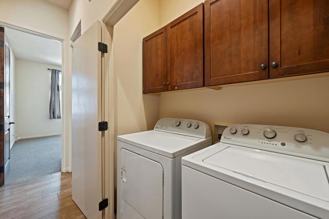 51885 Avenida Bermudas, La Quinta CA: https://media.crmls.org/mediaz/01d8f679-d10a-4ddb-9f48-6c28f4d3ed6b.jpg