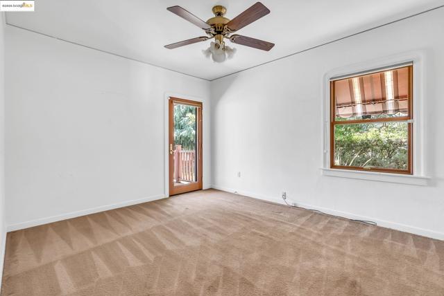 11081 BRENTWOOD BLVD., Brentwood CA: https://media.crmls.org/mediaz/01d9f76f-86fa-457a-af74-cfb7119db748.jpg