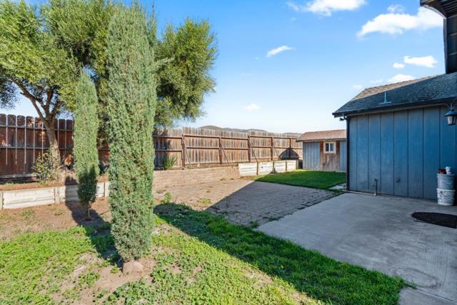 827 Terraza Street, Soledad CA: https://media.crmls.org/mediaz/01db5fe5-5c11-422e-82dc-d5e8ab432271.jpg