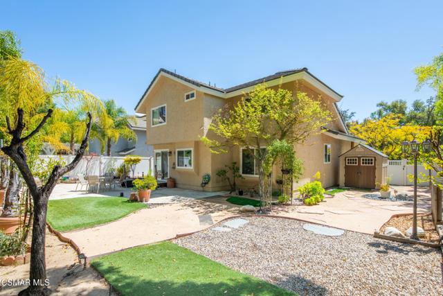 6755 Oak Springs Drive, Oak Park CA: https://media.crmls.org/mediaz/01dc4439-2213-4cb1-9897-9ce73b5d5fff.jpg