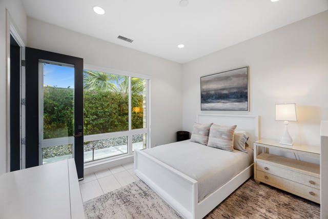 1 Via Merenda, Rancho Mirage CA: https://media.crmls.org/mediaz/01dc7879-99d9-4aaa-a45a-ab49a5ae0e32.jpg