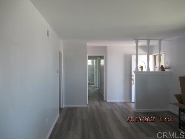 Detail Gallery Image 10 of 12 For 241 Los Soneto Dr, San Diego,  CA 92114 - 3 Beds | 2 Baths
