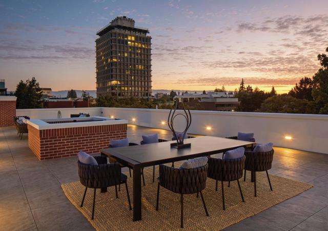 519 Webster Street, Palo Alto CA: https://media.crmls.org/mediaz/01dca363-d80f-41ab-a087-1b8d75c9d94c.jpg