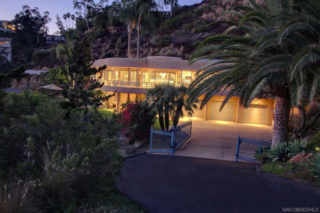 MLS #250029610SD image #44