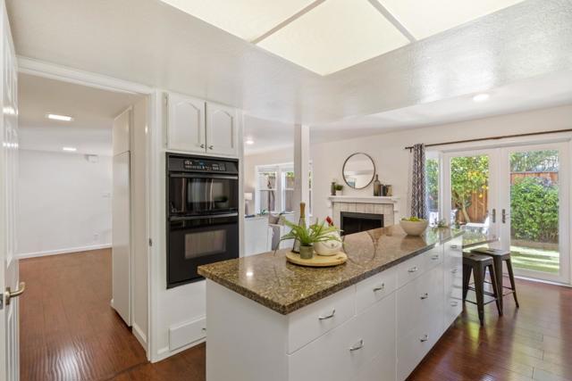 1354 Dale Avenue, Mountain View CA: https://media.crmls.org/mediaz/01deb040-9541-40f0-85e4-e8ea326ee343.jpg