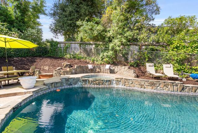 16795 Jackson Oaks Drive, Morgan Hill CA: https://media.crmls.org/mediaz/01e12c5b-c599-4660-bec0-702bb1d847c1.jpg