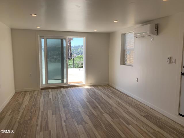 Detail Gallery Image 3 of 15 For 4038 W Avenue 42, Los Angeles,  CA 90065 - 1 Beds | 1 Baths