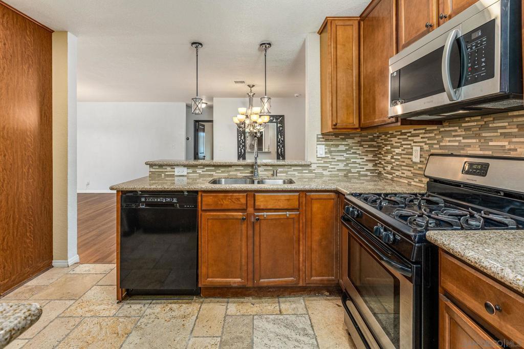 01E32Ff9 839F 4059 A438 92Ac25D7B340 557 Oaklawn Ave, Chula Vista, Ca 91910 &Lt;Span Style='BackgroundColor:transparent;Padding:0Px;'&Gt; &Lt;Small&Gt; &Lt;I&Gt; &Lt;/I&Gt; &Lt;/Small&Gt;&Lt;/Span&Gt;