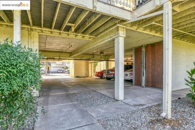 3511 Wells Road, Oakley CA: https://media.crmls.org/mediaz/01e37f70-6134-4073-b808-f6969ccdadc2.jpg