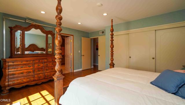 1542 Uppingham Drive, Thousand Oaks CA: https://media.crmls.org/mediaz/01e44f63-fb2a-4ae9-b091-7d6226506520.jpg
