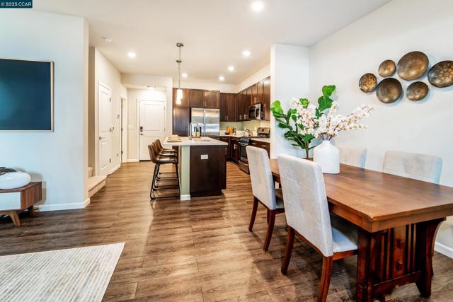 1233 Bockman, San Lorenzo CA: https://media.crmls.org/mediaz/01e5055a-c572-4a6a-bf59-5e6876d435a5.jpg