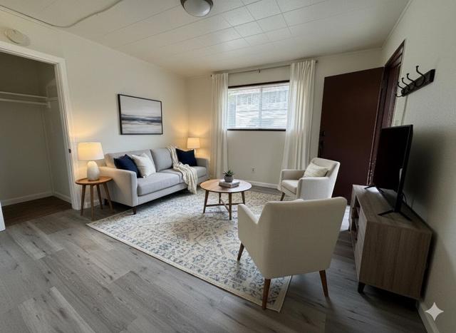 24545 Leona Drive, Hayward CA: https://media.crmls.org/mediaz/01e6d0d3-f1da-48c1-baec-68fd335ad93c.jpg