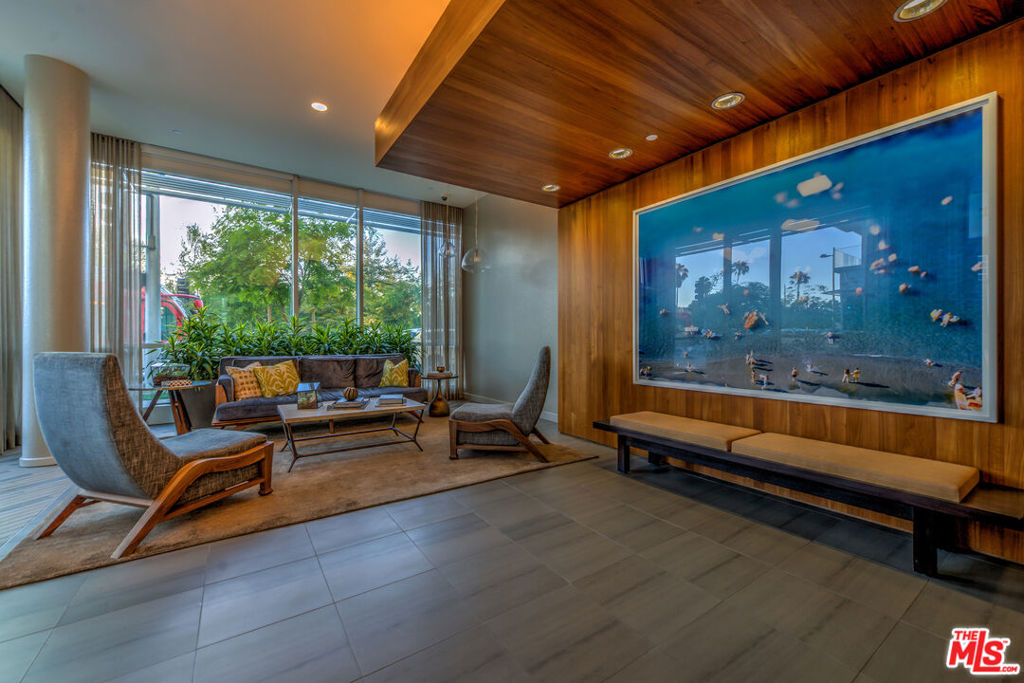 MLS #25604903 image #21